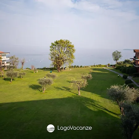 Specchio Sul アパート